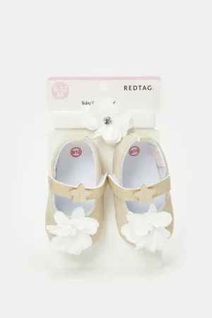 Babies Gold And White Flower Pram Shoe With Headband Set (2 Piece)