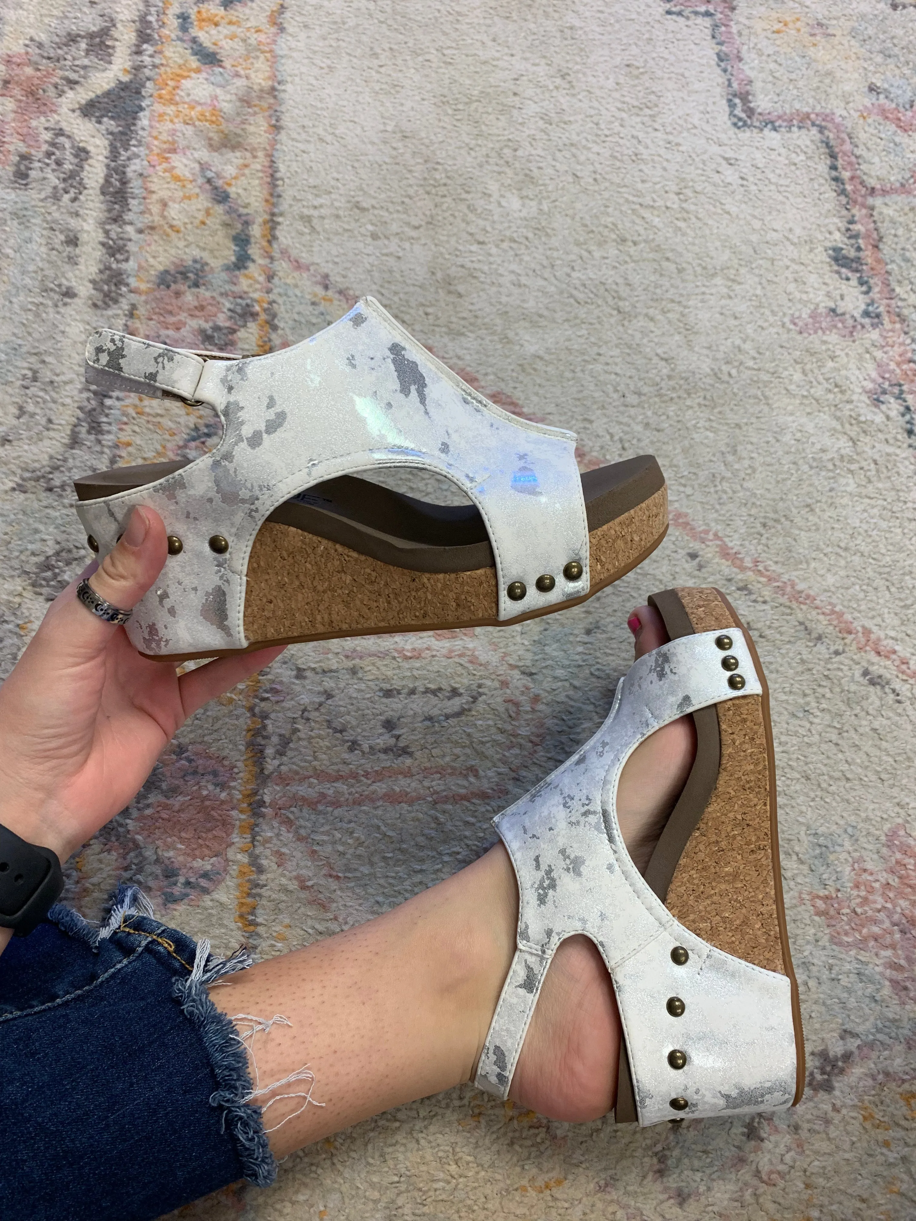 Carley Sandals - White Metallic