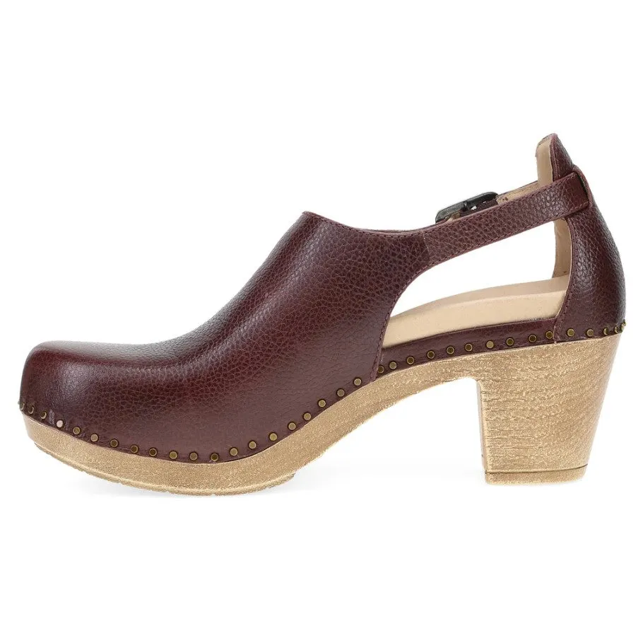 WOMEN'S DANSKO SASSY 1831812200 COLOR: CORDOVAN MILLED HEEL